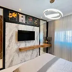 Serenity All-in Luxury Private Apartment