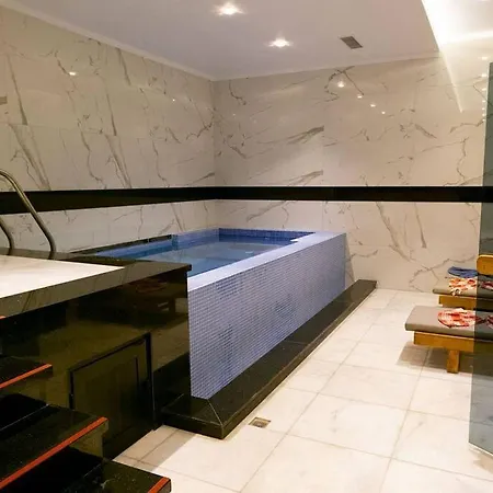 아파트 Serenity All-in Luxury Private